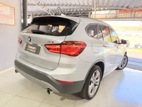BMW X1 2.0 16V 4P SDRIVE 20I ACTIVEFLEX TURBO AUTOM�TICO, Foto 6