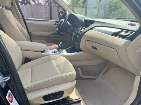 BMW X3 2.0 16V 4P XDRIVE 20I AUTOMÁTICO, Foto 12