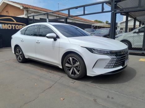 BYD King 1.5 16V 4P GS DM-I PHEV AUTOMTICO, Foto 1
