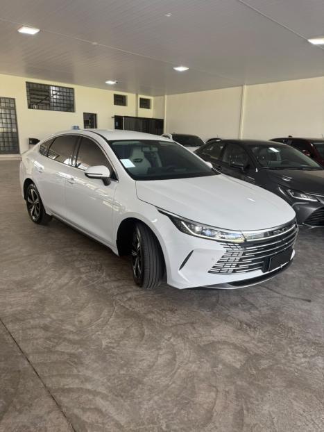 BYD King 1.5 16V 4P GS DM-I PHEV AUTOMÁTICO, Foto 3