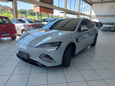 BYD Seal GS 4P 82,5 KW EL�TRICO 590 EV AWD, Foto 3