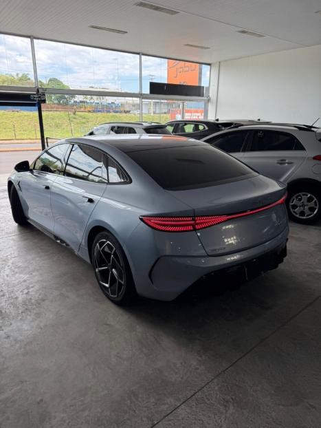 BYD Seal GS 4P 82,5 KW EL�TRICO 590 EV AWD, Foto 6