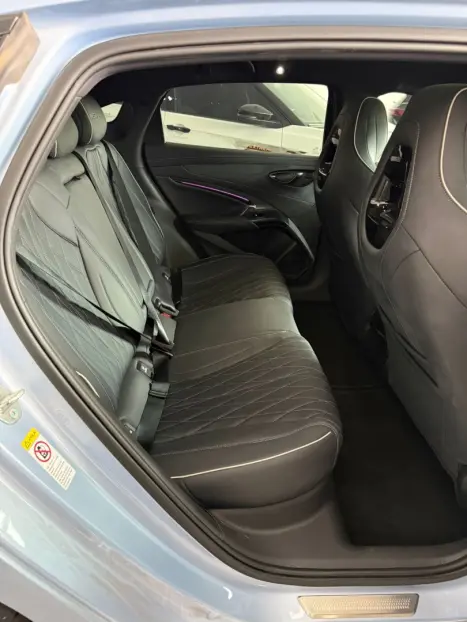 BYD Seal GS 4P 82,5 KW EL�TRICO 590 EV AWD, Foto 13