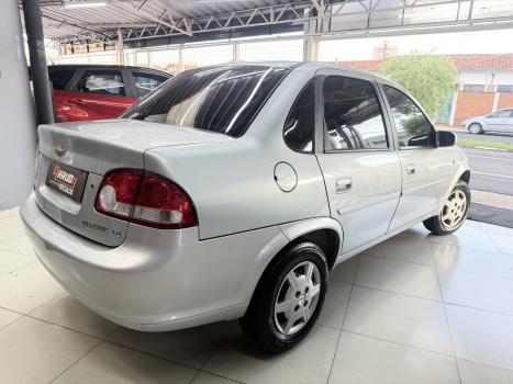 CHEVROLET Classic Sedan 1.0 4P VHCE FLEX LS, Foto 2