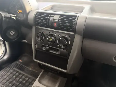 CHEVROLET Classic Sedan 1.0 4P VHCE FLEX LS, Foto 10