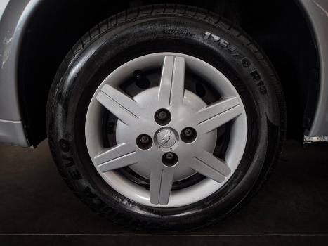 CHEVROLET Classic Sedan , Foto 6