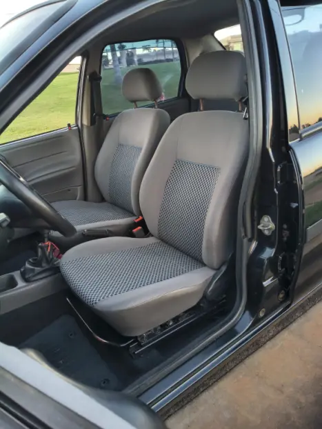 CHEVROLET Classic Sedan 1.0 4P VHCE FLEX LS, Foto 16