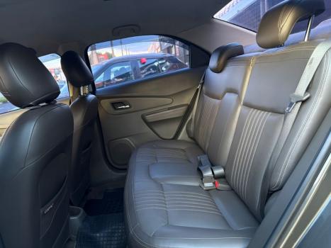 CHEVROLET Cobalt 1.8 4P FLEX LTZ ADVANTAGE AUTOM�TICO, Foto 11