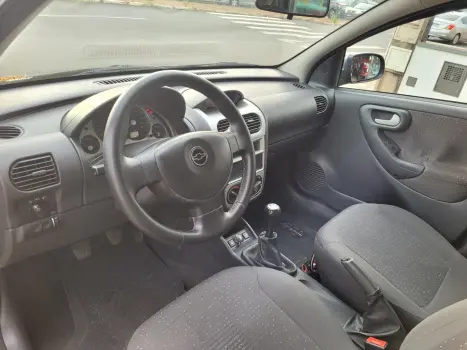 CHEVROLET Corsa Sedan 1.0 4P VHC PREMIUM, Foto 6