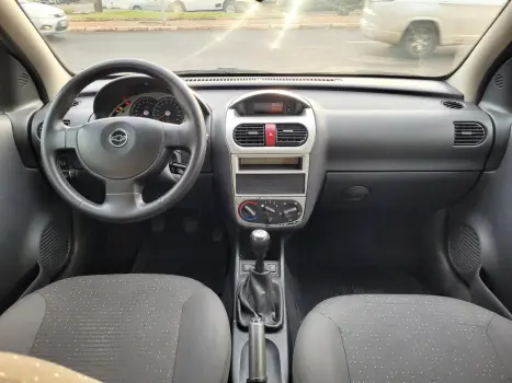 CHEVROLET Corsa Sedan 1.0 4P VHC PREMIUM, Foto 8
