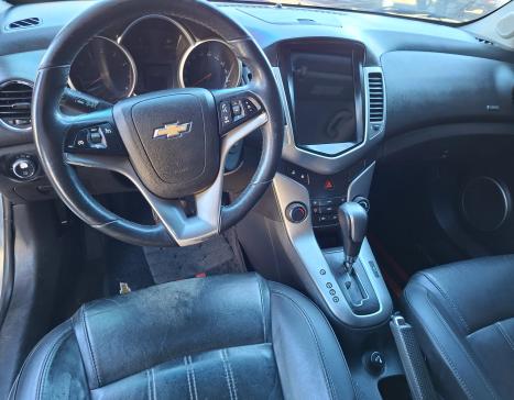 CHEVROLET Cruze Hatch 1.8 16V 4P LT SPORT6 FLEX AUTOM�TICO, Foto 9