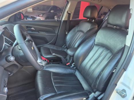 CHEVROLET Cruze Hatch 1.8 16V 4P LT SPORT6 FLEX AUTOM�TICO, Foto 7