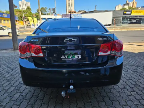 CHEVROLET Cruze Hatch 1.8 16V 4P LT SPORT FLEX, Foto 4