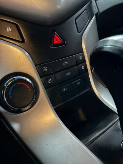 CHEVROLET Cruze Sedan 1.8 16V 4P LT ECOTEC FLEX AUTOMÁTICO, Foto 15 CHEVROLET Cruze Sedan 1.8 16V 4P LT ECOTEC FLEX AUTOMÁTICO, Foto 15