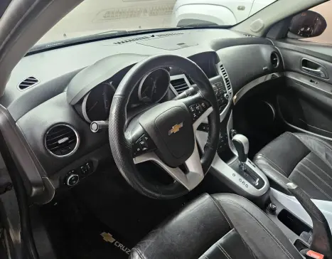 CHEVROLET Cruze Sedan 1.8 16V 4P LT ECOTEC FLEX AUTOMTICO, Foto 9