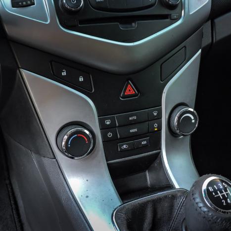 CHEVROLET Cruze Sedan 1.8 16V 4P LT ECOTEC FLEX, Foto 12