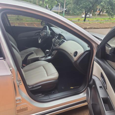 CHEVROLET Cruze Sedan 1.8 16V 4P LTZ ECOTEC FLEX AUTOM�TICO, Foto 9