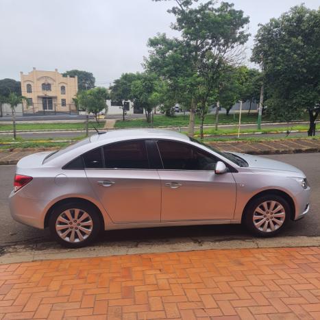 CHEVROLET Cruze Sedan 1.8 16V 4P LTZ ECOTEC FLEX AUTOM�TICO, Foto 8