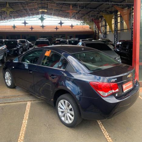 CHEVROLET Cruze Sedan 1.8 16V 4P LT ECOTEC FLEX AUTOM�TICO, Foto 4