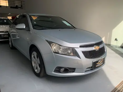 CHEVROLET Cruze Sedan 1.8 16V 4P LT ECOTEC FLEX AUTOM�TICO, Foto 2