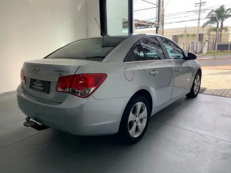 CHEVROLET Cruze Sedan 1.8 16V 4P LT ECOTEC FLEX AUTOM�TICO, Foto 4