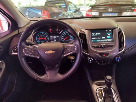 CHEVROLET Cruze Sedan 1.4 16V 4P LT FLEX TURBO AUTOM�TICO, Foto 6