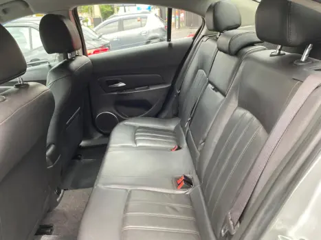 CHEVROLET Cruze Sedan 1.8 16V 4P LT ECOTEC FLEX AUTOM�TICO, Foto 9