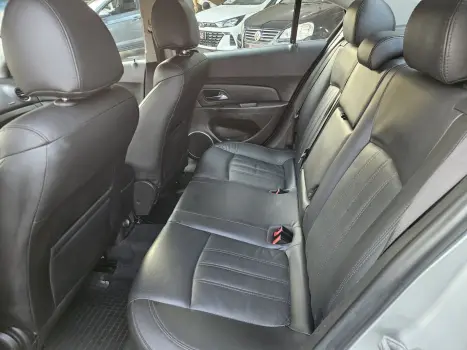 CHEVROLET Cruze Sedan 1.8 16V 4P LT ECOTEC FLEX, Foto 4