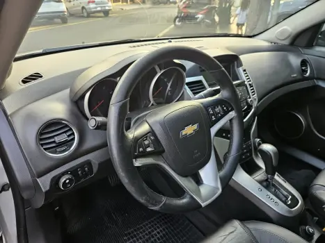 CHEVROLET Cruze Sedan 1.8 16V 4P LT ECOTEC FLEX, Foto 9