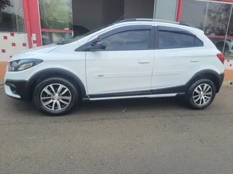 CHEVROLET Onix Hatch 1.4 4P FLEX ACTIV AUTOMTICO, Foto 4