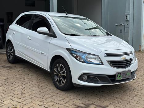 CHEVROLET Onix Hatch 1.4 4P FLEX LTZ, Foto 2