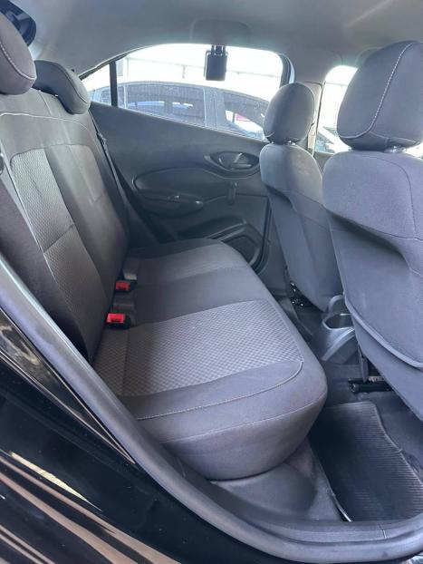 CHEVROLET Onix Hatch 1.4 4P FLEX LT, Foto 9 CHEVROLET Onix Hatch 1.4 4P FLEX LT, Foto 9