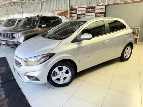 CHEVROLET Onix Hatch 1.4 4P FLEX LT AUTOM�TICO, Foto 8