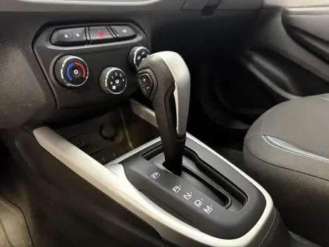 CHEVROLET Onix Hatch 1.4 4P FLEX LT AUTOM�TICO, Foto 9