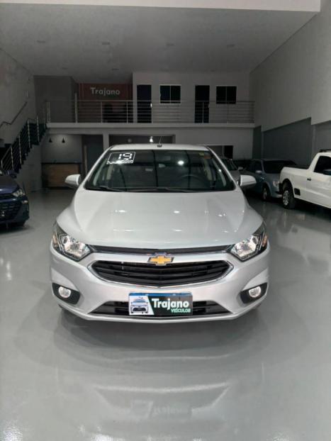 CHEVROLET Onix Hatch 1.4 4P FLEX LTZ, Foto 3 CHEVROLET Onix Hatch 1.4 4P FLEX LTZ, Foto 3