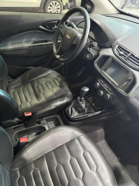 CHEVROLET Onix Hatch 1.4 4P FLEX LTZ, Foto 7 CHEVROLET Onix Hatch 1.4 4P FLEX LTZ, Foto 7