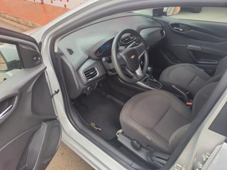 CHEVROLET Onix Hatch 1.4 4P FLEX LT, Foto 13
