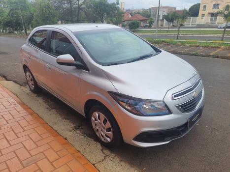 CHEVROLET Onix Hatch 1.4 4P FLEX LT, Foto 1