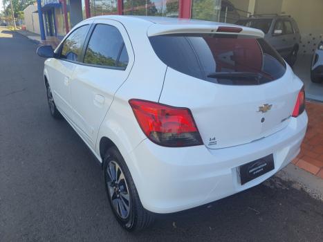 CHEVROLET Onix Hatch 1.4 4P FLEX LTZ, Foto 5