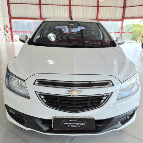 CHEVROLET Onix Hatch 1.4 4P FLEX LTZ, Foto 2