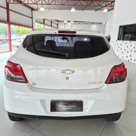 CHEVROLET Onix Hatch 1.4 4P FLEX LTZ, Foto 5
