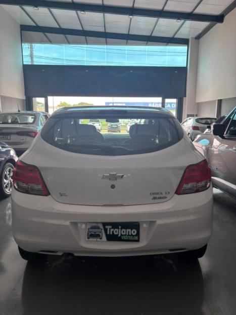 CHEVROLET Onix Hatch 1.0 12V 4P FLEX LT, Foto 4