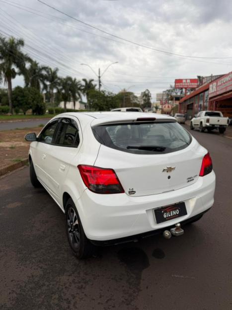 CHEVROLET Onix Hatch 1.4 4P FLEX LTZ, Foto 5