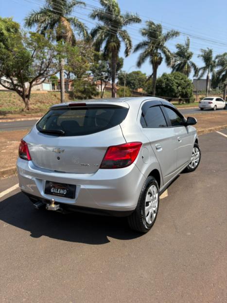 CHEVROLET Onix Hatch 1.4 4P FLEX LT, Foto 4