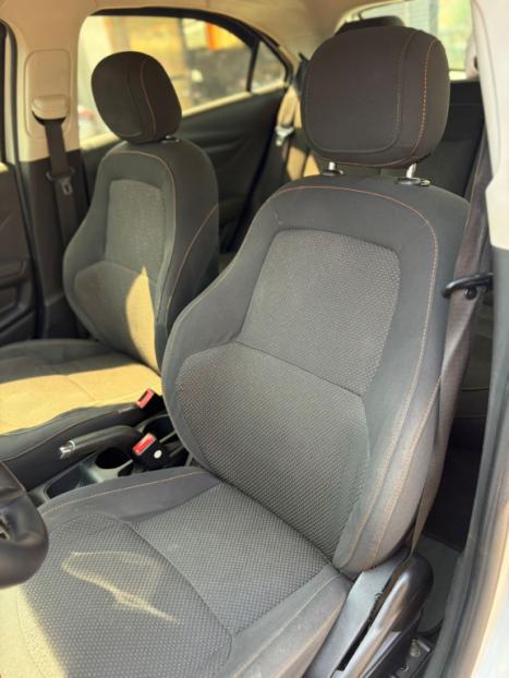 CHEVROLET Onix Hatch 1.4 4P FLEX LT, Foto 8