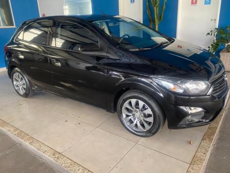 CHEVROLET Onix Hatch 1.0 4P FLEX JOY BLACK, Foto 1