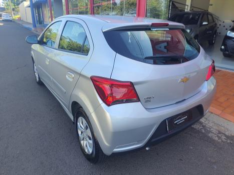 CHEVROLET Onix Hatch 1.0 4P FLEX LT, Foto 5