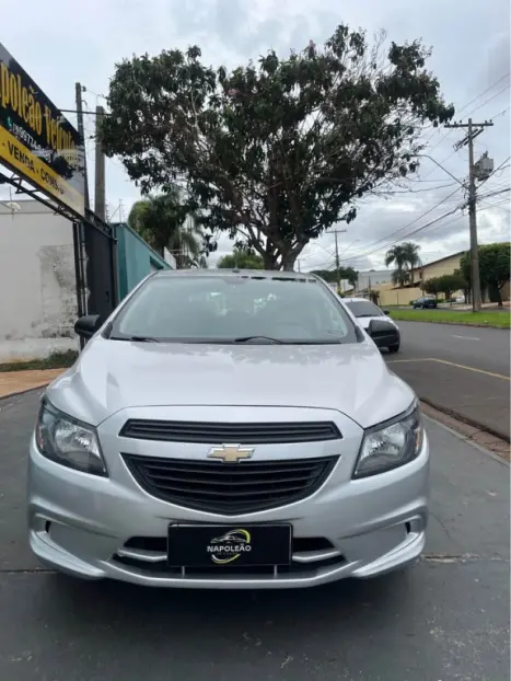CHEVROLET Onix Hatch 1.0 4P FLEX JOY, Foto 2