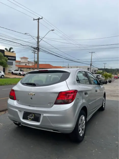 CHEVROLET Onix Hatch 1.0 4P FLEX JOY, Foto 4