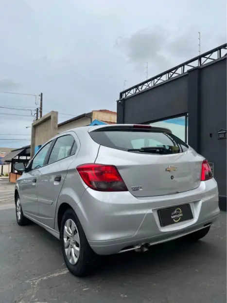 CHEVROLET Onix Hatch 1.0 4P FLEX JOY, Foto 6